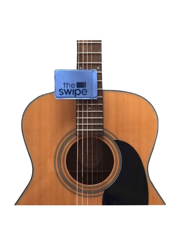 The SWIPE String instrument cleaner & polishing cloth kit